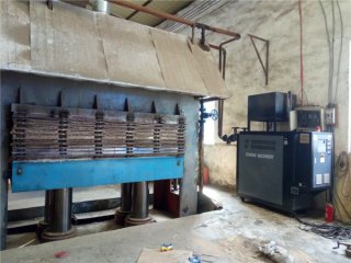 電加熱導熱油爐出現過載報警的原因？